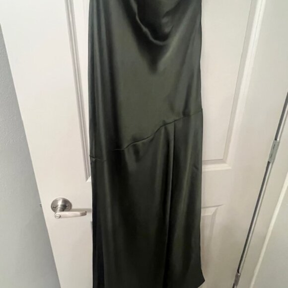 Revelry Athena satin Dress - Picture 5 of 9